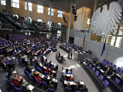 Εγκρίθηκε από τη γερμανική Κάτω Βουλή το Δημοσιονομικό Σύμφωνο