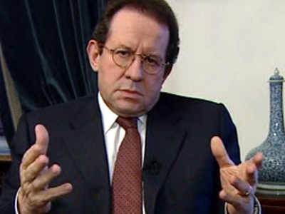 «Αναγκαίο να ρυθμιστούν ορισμένες σκιώδεις τραπεζικές δραστηριότητες»