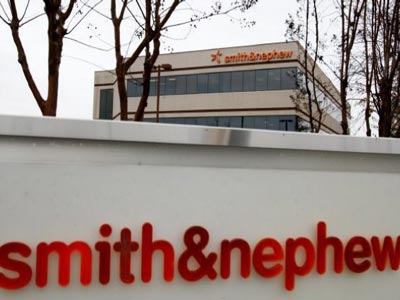 Πρόστιμο στην Smith & Nephew για δωροδοκίες Ελλήνων γιατρών