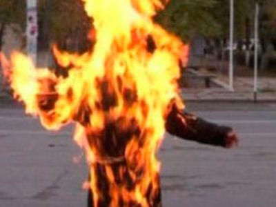 Tυνησία: Αυτοπυρπολήθηκε οδηγός ταξί