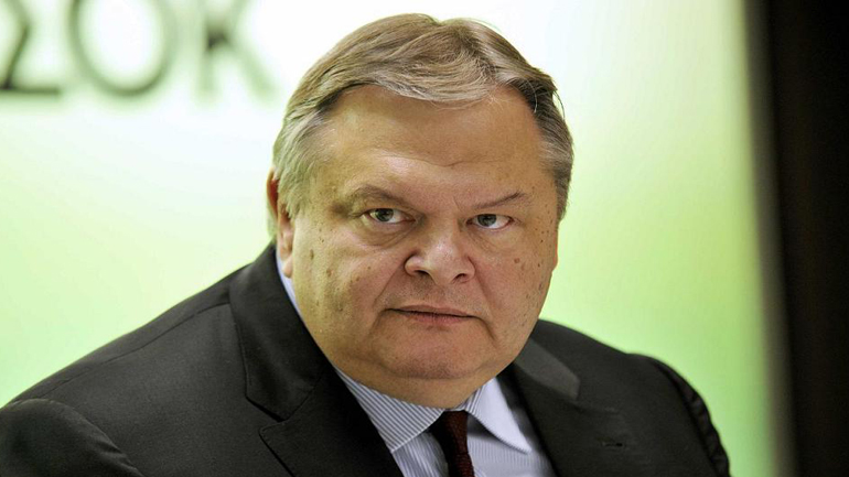 «Αποχωρώ από την ηγεσία του ΠΑ.ΣΟ.Κ. όχι από την πολιτική» «Αποχωρώ από την ηγεσία του ΠΑ.ΣΟ.Κ. όχι από την πολιτική»