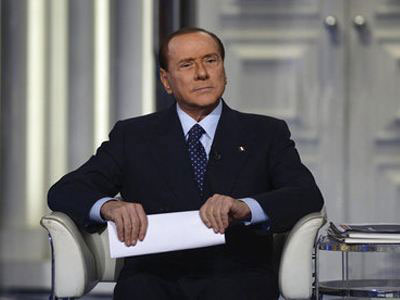 Αντισυγκέντρωση για τον Μπερλουσκόνι
