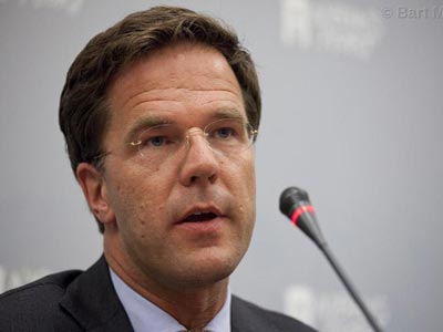 «Καλύτερα με την Ελλάδα εντός ευρωζώνης»