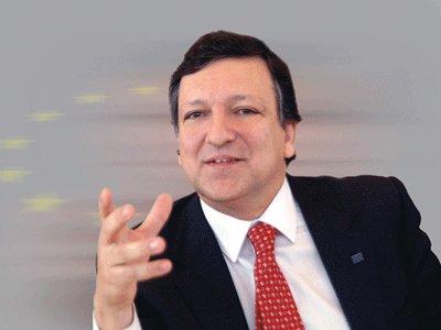 «Οι Έλληνες δεν είναι μόνοι στην προσπάθεια προσαρμογής»