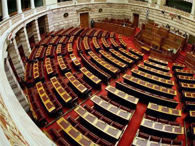 Ψηφίστηκε το νομοσχέδιο που ρυθμίζει θέματα των Ευρωεκλογών