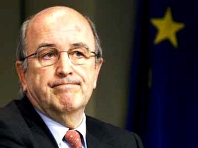 Παρεμβάσεις Αλμούνια για ενέργεια και τηλεπικοινωνίες