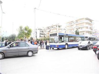 Πάτρα: Χωρίς αστικά λεωφορεία τα δημοτικά πάρκινγκ