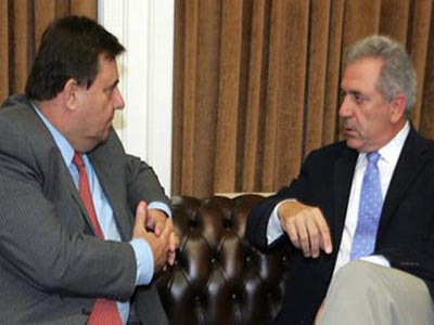 Συνάντηση Αβραμόπουλου – Καρατζαφέρη