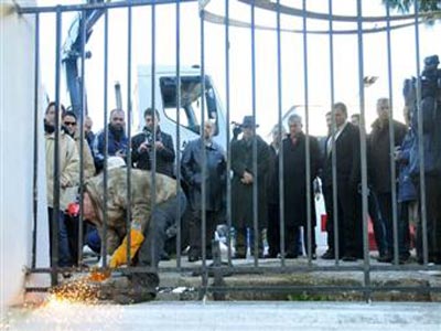 Πάτρα: Κλιμακώνεται η ένταση Δημαρά – ΟΛΠΑ