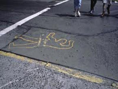 Τον σκότωσε και τον εγκατέλειψε