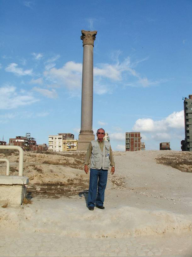 Ο Έλληνας Ιντιάνα Τζόουνς,όπως τον αποκαλούν 