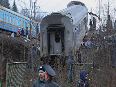 Σύγκρουση τρένων κοντά στη Μόσχα Σύγκρουση τρένων κοντά στη Μόσχα