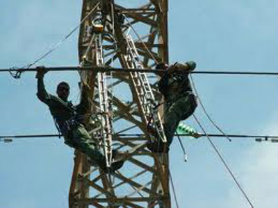 Σοβαρό εργατικό ατύχημα στον Βόλο