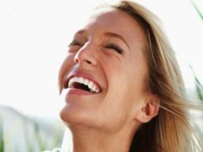 Χαμογελάστε για να κερδίσετε την αληθινή ευτυχία!