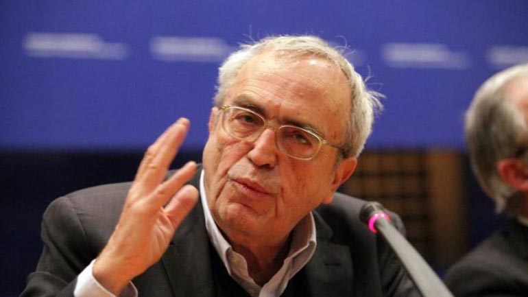 Αλλαγή στο καθεστώς μετεγγραφών προαναγγέλλει ο υπουργός Παιδείας