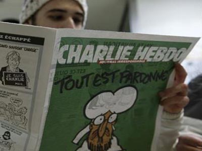 Πυρπόλησαν εκκλησίες για τα σκίτσα του Charli Hebdo