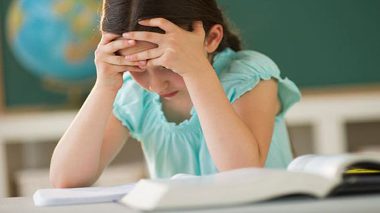 Δυσλεξία: Τι είναι, ποια τα συμπτώματα και η αποτελεσματική αντιμετώπισή της!