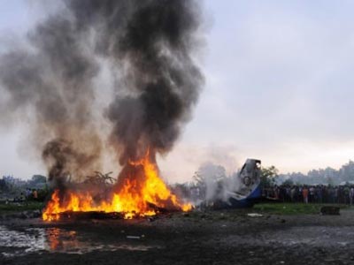Συρία: Νεκροί 35 στρατιώτες από συντριβή αεροσκάφους