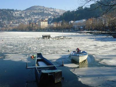 Αναμένουν αποζημιώσεις οι αλιείς της Καστοριάς