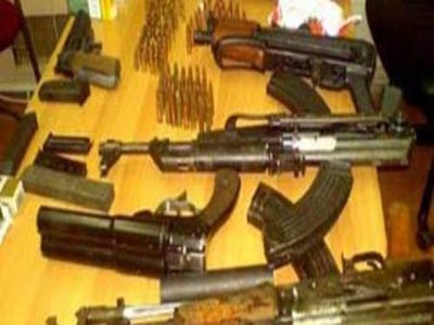 Εντόπισαν οπλοστάσιο στα Γιαννιτσά