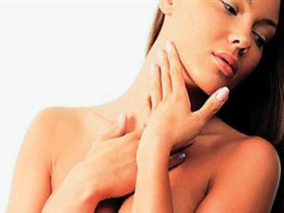 Λαιμός και ντεκολτέ: Προλάβετε τις ρυτίδες