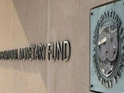 Στο μισό η ετήσια οικονομική ανάπτυξη της Κίνας