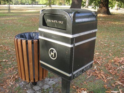 Θεσσαλονίκη: Ειδικός κάδος για τη συλλογή ακαθαρσιών των κατοικίδιων