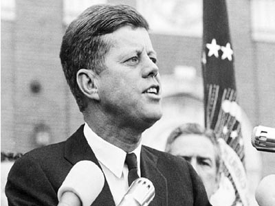 Στη δημοσιότητα κρυφές ηχογραφήσεις επί προεδρίας Κένεντι