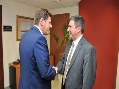 Συνάντηση Βαρβιτσιώτη – Καμίνη με θέμα την παράνομη μετανάστευση