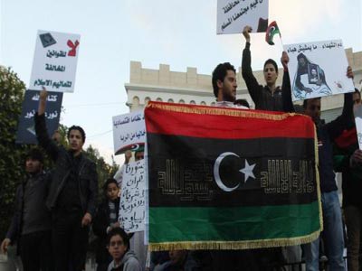 Συνεχίζονται οι συνομιλίες στη Λιβύη