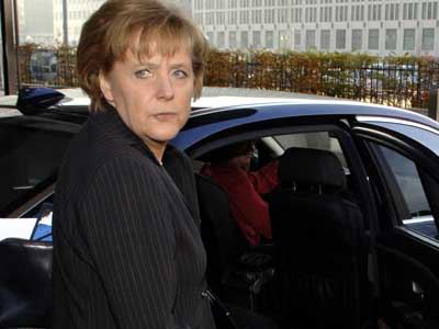 Αρνήθηκε να σχολιάσει τις υποβαθμίσεις