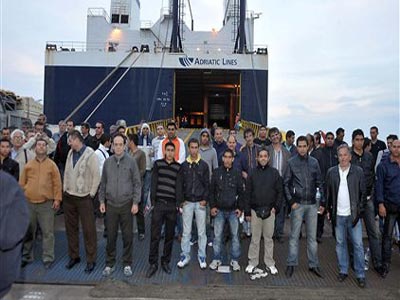 Μειώθηκαν οι θέσεις εργασίας για τους Έλληνες ναυτεργάτες