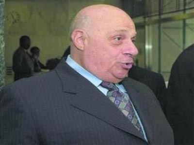 Κρίσιμη η κατάσταση της υγείας του Ραούφ Ντενκτάς