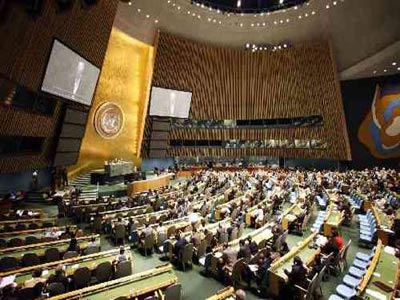 Η συριακή αντιπολίτευση θα ζητήσει την προστασία του ΟΗΕ