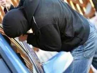 Συνελήφθησαν διαρρήκτες οχημάτων στην Πάτρα