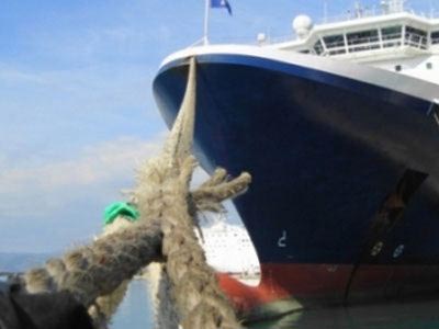 Παραμένουν τα προβλήματα στις θαλάσσιες συγκοινωνίες