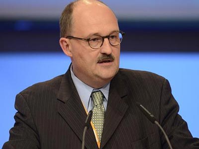 «Οι συμφωνίες πρέπει να τηρηθούν ανεξαρτήτως κυβερνήσεων»