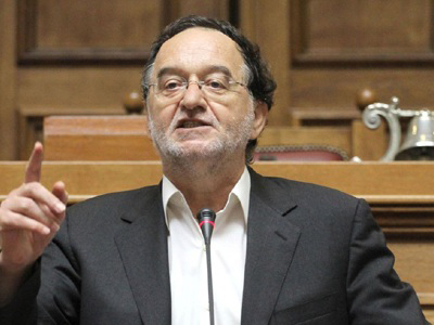 «Να εγκαταλείψει η κυβέρνηση τον επικίνδυνο δρόμο των κυρώσεων κατά της Ρωσίας»