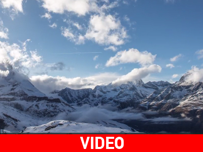 Τα βουνά Valais στην Ελβετία