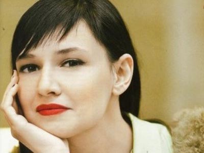 Αθηναΐς Νέγκα: Στο πλευρό των «ψώνιων»