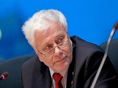 «Ανοησία η συζήτηση για έξοδο της Ελλάδας από την Ευρωζώνη»