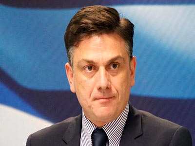 Ο Θάνος Μωραΐτης στο web zougla radio