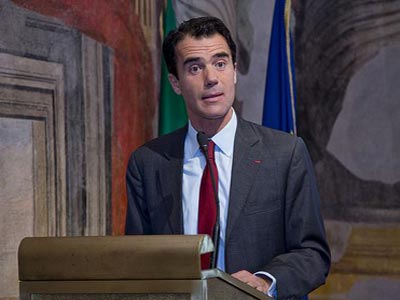 «Η ιταλική κυβέρνηση αναμένει με μεγάλο ενδιαφέρον την επίσκεψη Τσίπρα στη Ρώμη»