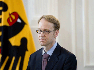 Εναντίον της χαλάρωσης της νομισματικής πολιτικής από την ΕΚΤ