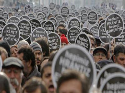 Τουρκία: Συγκέντρωση διαμαρτυρίας για τον Χιράντ Ντίνκ