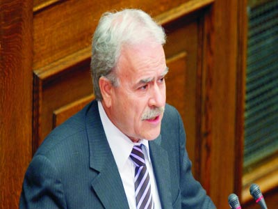 Παραιτήθηκε ο βουλευτής Δημήτρης Βαρβαρίγος