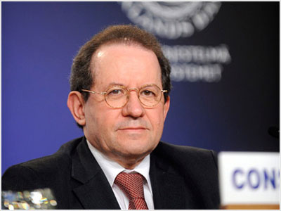 «Δεν αναμένεται έξοδος της Ελλάδας από το ευρώ»