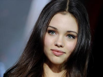 Η India Eisley σε ταινία με την Angelina Jolie