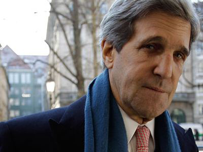 Επαφές Κέρι με Ευρωπαίους αξιωματούχους και τον Μαχμούντ Αμπάς