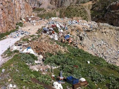 Αντιμέτωπη με νέα πρόστιμα η Ελλάδα για τις παράνομες χωματερές